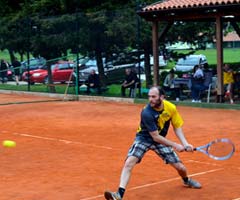 Rekreacijski tenis u Bujama