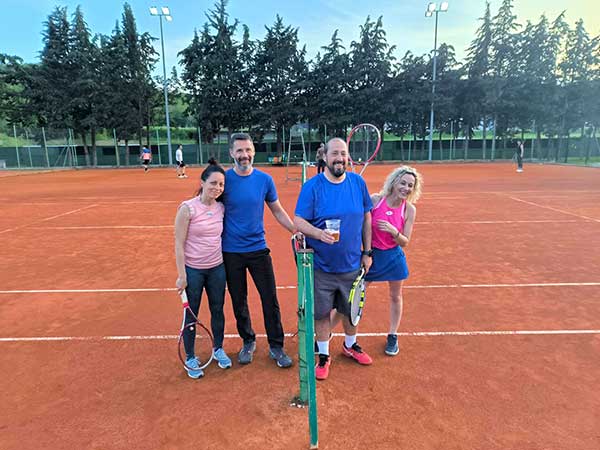 Išijas liga - tenis, radost, zabava, veselje